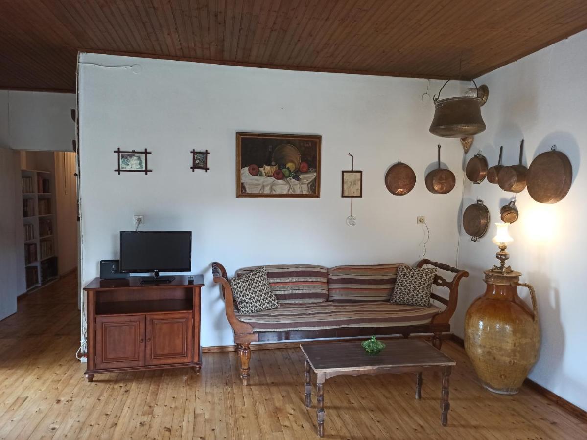 Tailors House Apartment Makratika Luaran gambar